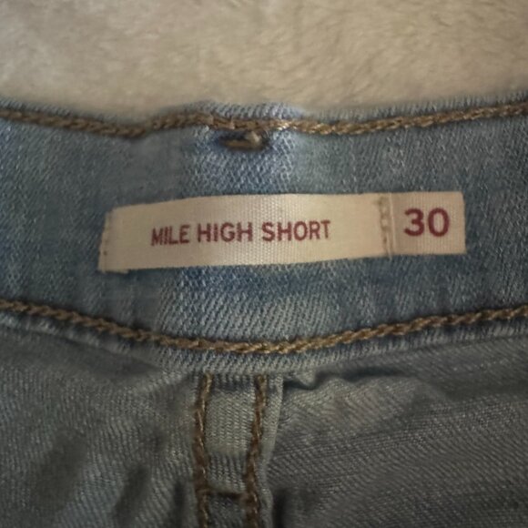 Levi Mile High denim shorts with flower embroidery - Picture 3 of 3